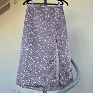 Abercrombie Lavender Silky Midi Skirt in XSP
